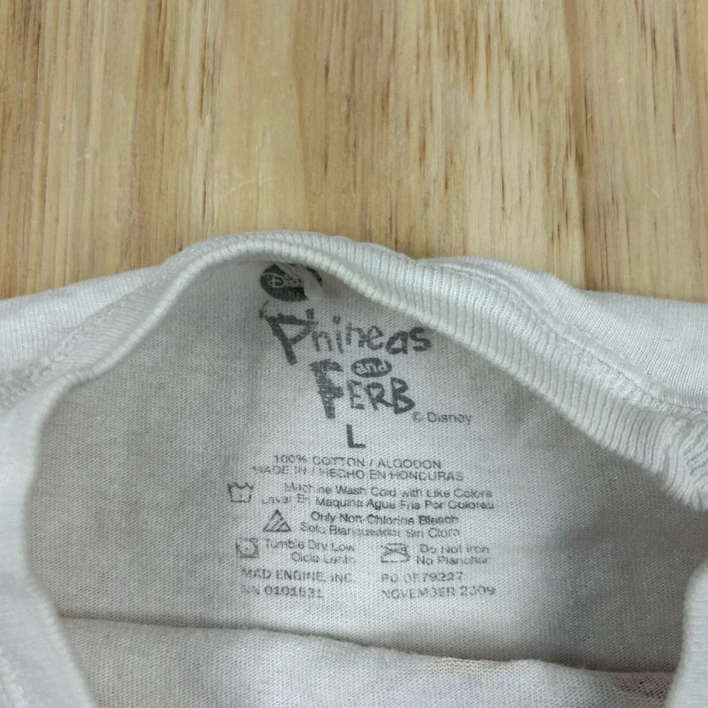 Phineas & Ferb Disney T-shirt White Ferb Funky Fresh KIDS size Large Long Sleeve